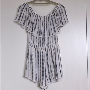 Strapless ruffle striped romper